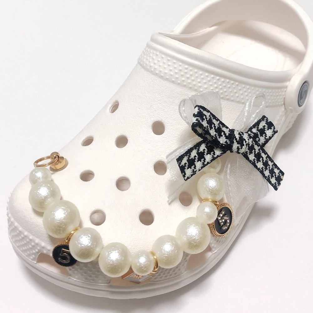 Crocs Chain Charms with Pearl Bow Knot